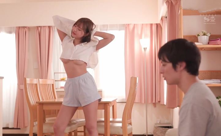 2 ngày người yêu đi vắng, tôi bất đắc dĩ ở cùng chị gái cô ấy mới du lịch về